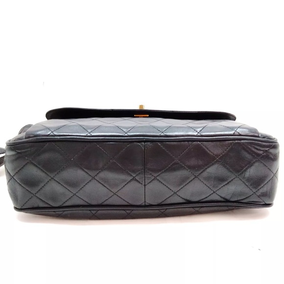 CHANEL CC LAMBSKIN CAMERA BAG - Picture 8 of 13